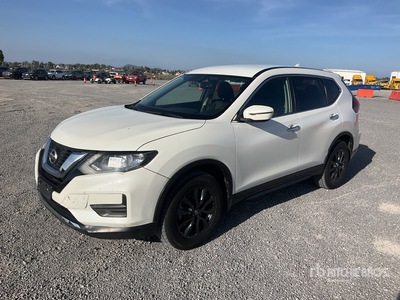 2022 Nissan X-Trail Sense Camioneta / SUV