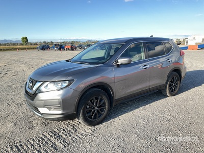 2022 Nissan X-Trail Sense Camioneta / SUV