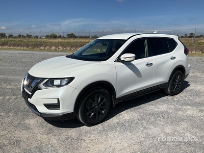 2022 Nissan X-Trail Sense Camioneta / SUV