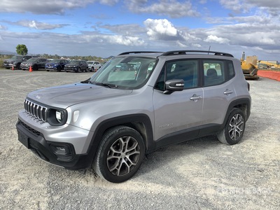 2023 Jeep Renegade Latitude Camioneta / SUV