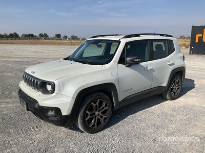 2023 Jeep Renegade Latitude Camioneta / SUV