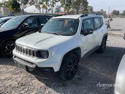2023 Jeep Renegade Latitude Camioneta / SUV