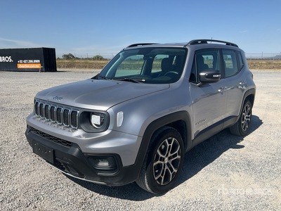 2023 Jeep Renegade Latitude Camioneta / SUV Sport Utility Vehicle