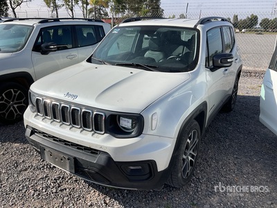2023 Jeep Renegade Latitude Camioneta / SUV