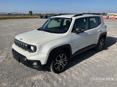 2023 Jeep Renegade Latitude Camioneta / SUV