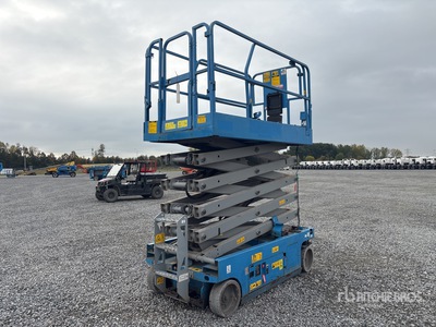 2015 Genie GS-3246 Electric 12M Scissor Lift