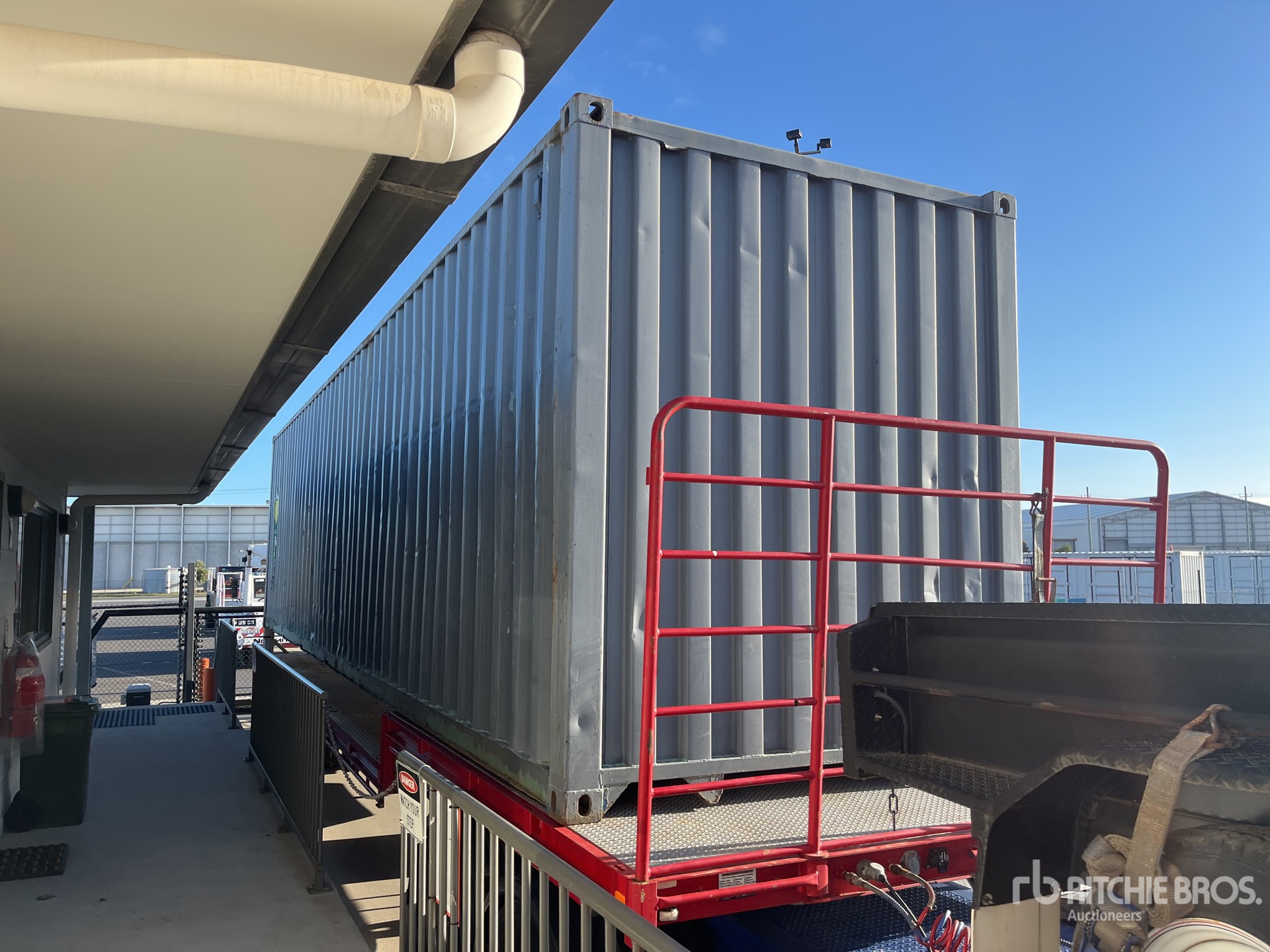 40 ft High Cube Multi-Door Storage Container