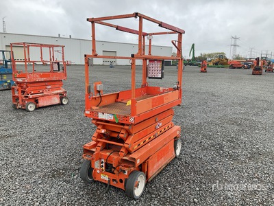 2015 Skyjack SJIII-3219 Electric Scissor Lift (Inoperable)