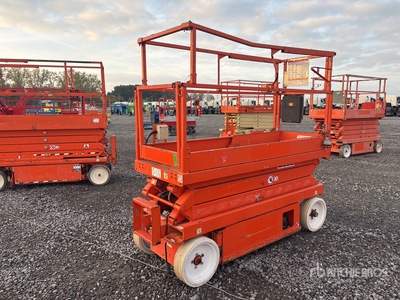 2011 Skyjack SJIII 3220 Electric Scissor Lift (Inoperable)