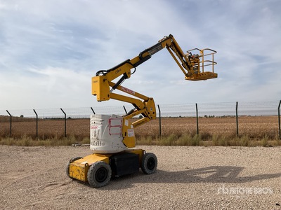2002 Haulotte HA12IP 2WD Electric Articulating Boom Lift