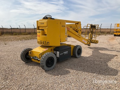 1999 Haulotte HA15I 2WD Electric Articulating Boom Lift