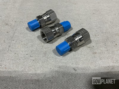 (70) Hydraulics International 161607-188 Swivel & Link Assemblies