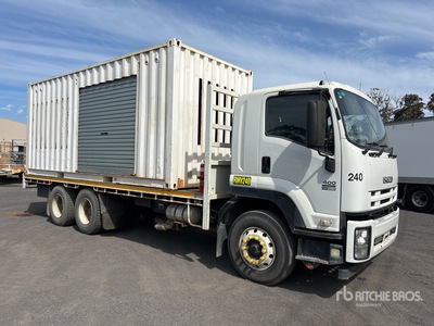 2014 Isuzu FVY 1400 6x4 w/ High Pressure Water Pump Camión Caja Abierta