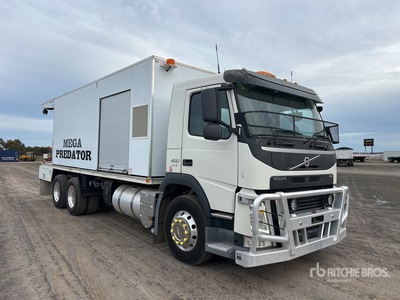 2017 Volvo FM11 6x4 w/ DSC Mega Predator 8000 NDD Jet Sewer Cleaner Truck