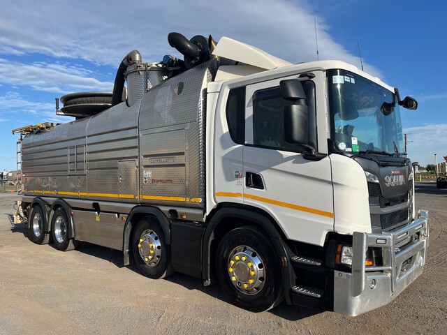 2019 Scania G450 8x4 Twin-Steer w/ 2019 Cappellotto Cap Combi 3200 CL Vacuum Excavator Truck