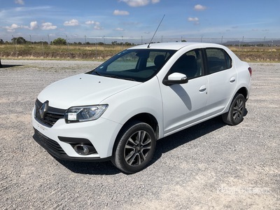 2023 Renault Logan Intens Automovil / Samochód