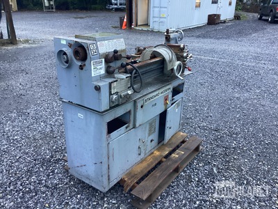 Standard-Modern 1334 Lathe