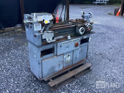 Standard-Modern 1334 Lathe
