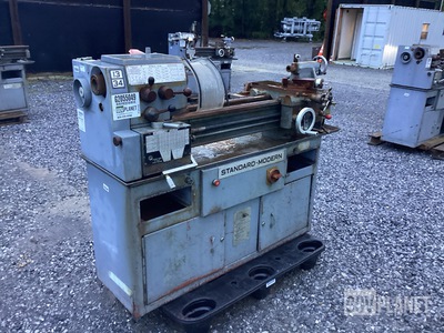 Standard-Modern 1334 Lathe