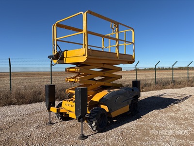 2006 Haulotte Compact 10DX 4x4 Diesel Scissor Lift