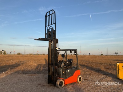 2018 Toyota 8FBM16T شاحنة رفع كهربائية