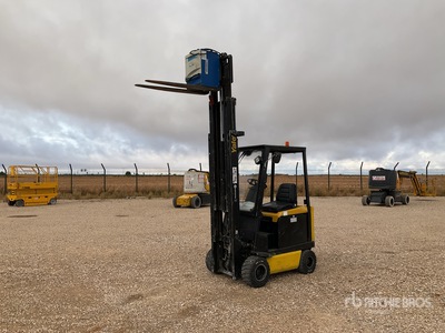2000 Yale ERP 20 AAF Electric Forklift
