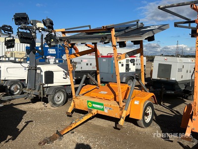 2014 Solar Tech Solar Arrow Board