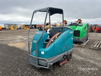 Tennant Ride-On Electric Floor Scrubber