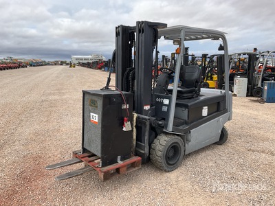 2015 UniCarriers G1Q2L30Q Electric Forklift