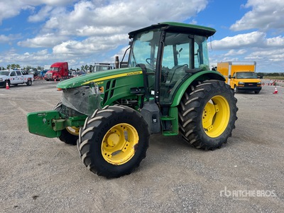 2020 John Deere 5100M 4WD tractor utilitario