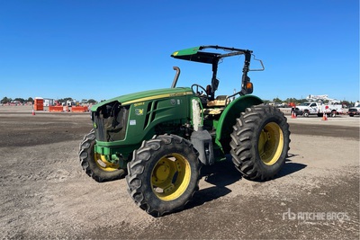 2017 John Deere 5085E 4WD Tractor