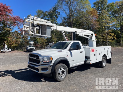 2022 Posi-Plus 700-40 34 ft on 2022 Ram 5500 4x2 Cable Placer Bucket Truck
