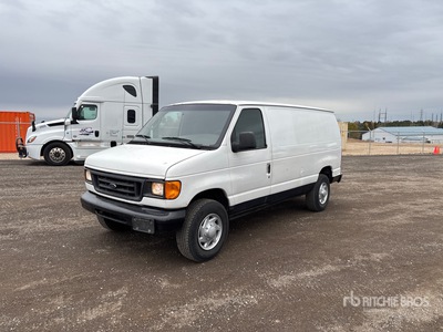 2006 Ford E-350 Cargo Van