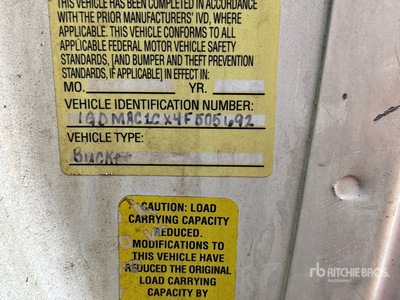 2004 GMC C8500 4x2 Camion porte touret dérouleuses