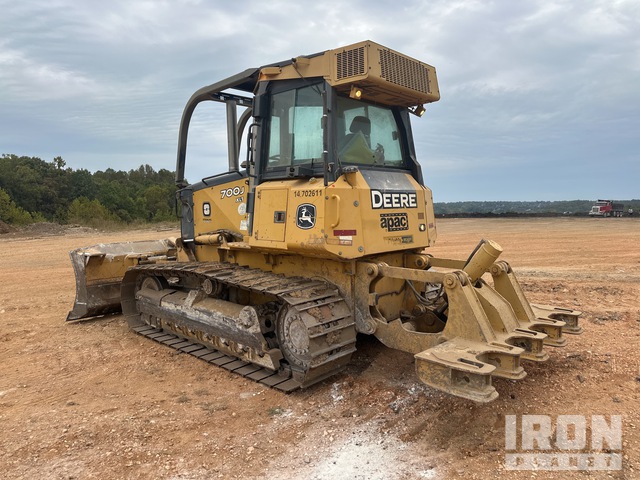 TOPADOR FRONTAL 2007 JOHN DEERE 700J
