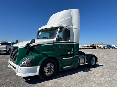 2012 Volvo VNL 4x2 S/A Day Cab Truck Tractor