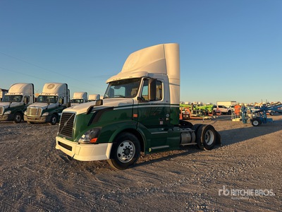 2012 Volvo VNL 4x2 S/A Day Cab Truck Tractor
