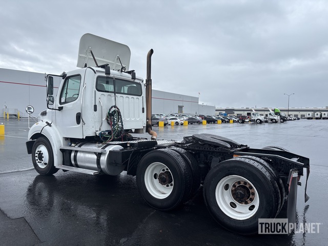 CAMIóN 2016 FREIGHTLINER