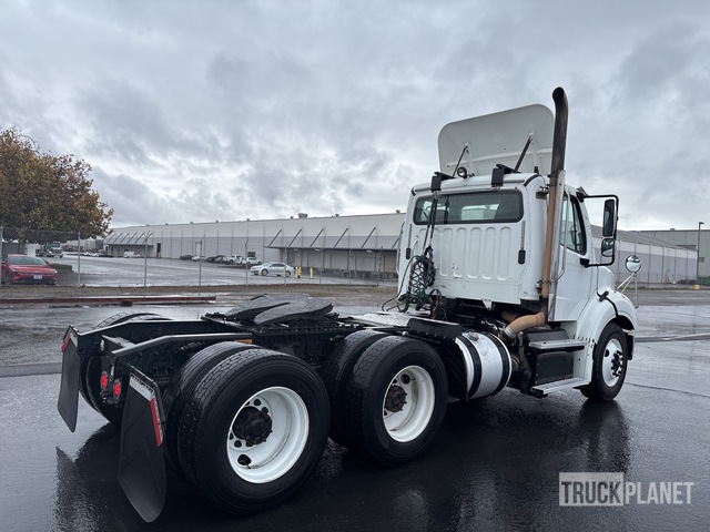CAMIóN 2016 FREIGHTLINER