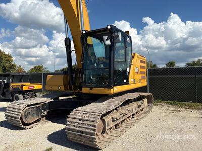 2021 Cat 326 Tracked Excavator