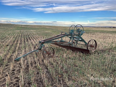 10 ft Pull Grader Antiquités