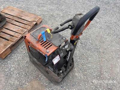 2020 Multiquip MVH-158GH Vibratory Plate Compactor