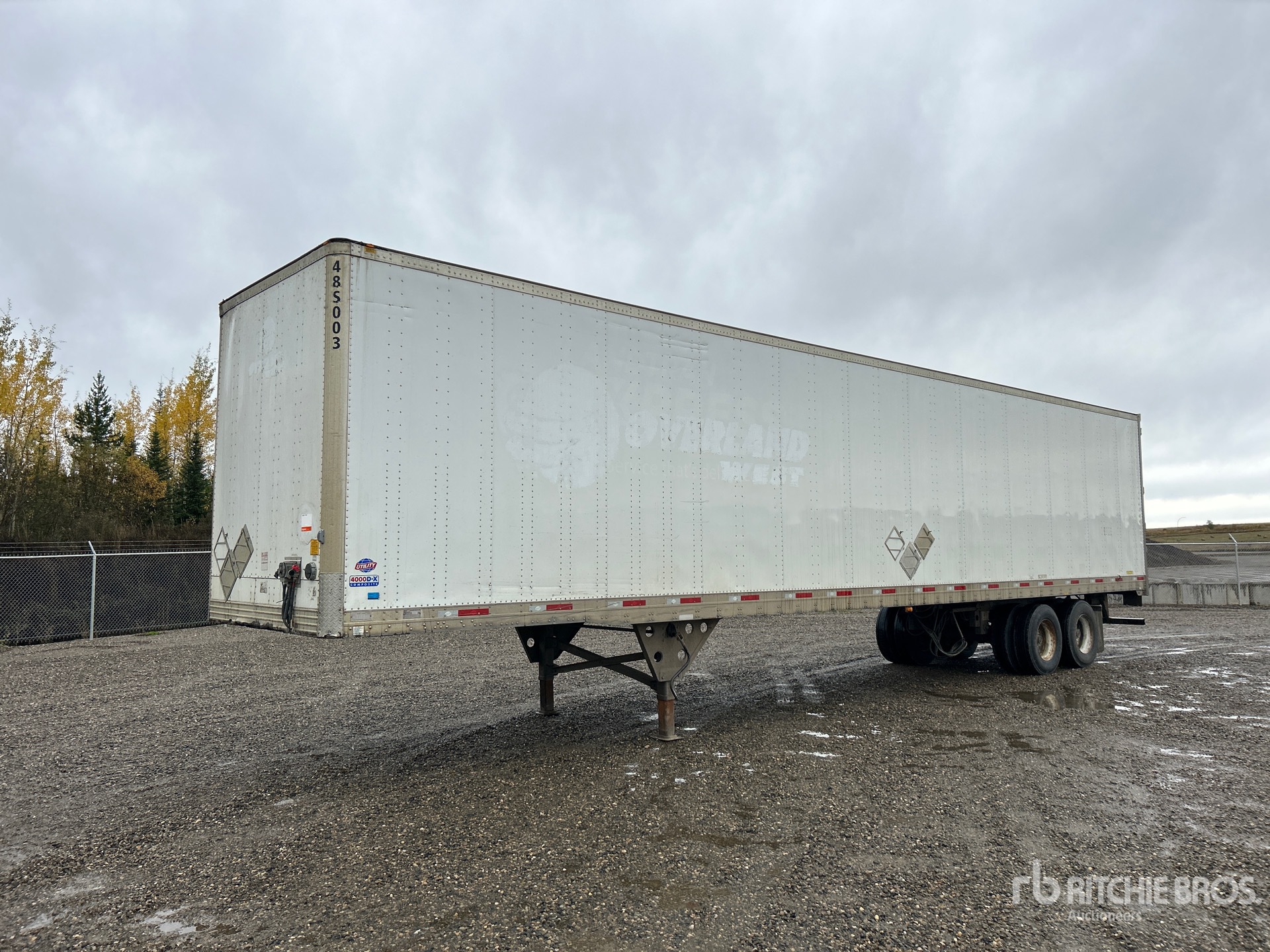 2013 Utility 48 ft T/A Van Trailer