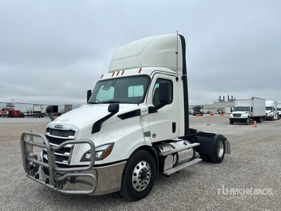 2019 Freightliner Cascadia 116 4x2 Day Cab Truck Tractor