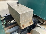 Underbody with Hydraulic Tank