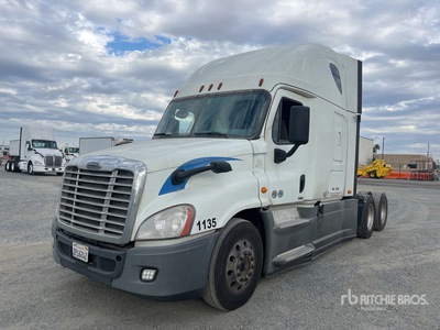 2018 Freightliner Cascadia 125 6x4 T/A Sleeper Truck Tractor