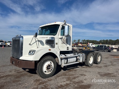 2015 Freightliner Coronado 122 6x4 T/A Day Cab Truck Tractor