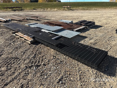 Quantity of (5) Pallets of Steel And Aluminum Tread Grating