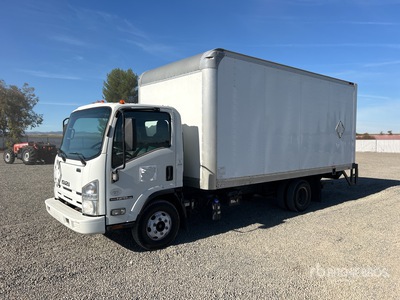2015 Isuzu NPR 4x2 Furgoneta caja cerrada