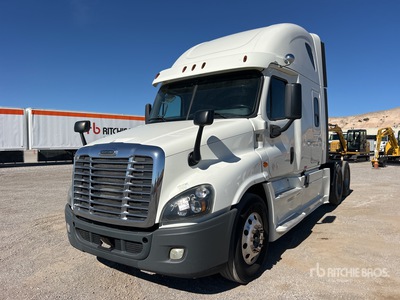 2019 Freightliner Cascadia 125 6x4 T/A Sleeper Truck Tractor